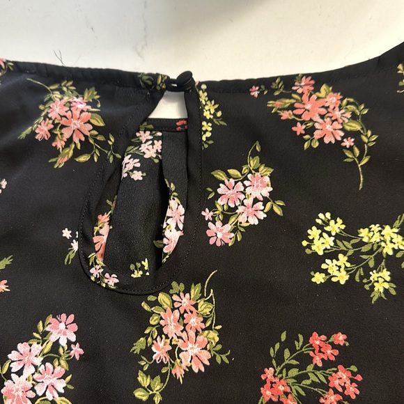 Paper moon 2 x blouse black background floral short sleeve scoop neck - Picture 5 of 5
